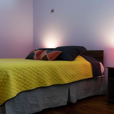 Хостел Santiago Backpackers Экстерьер фото