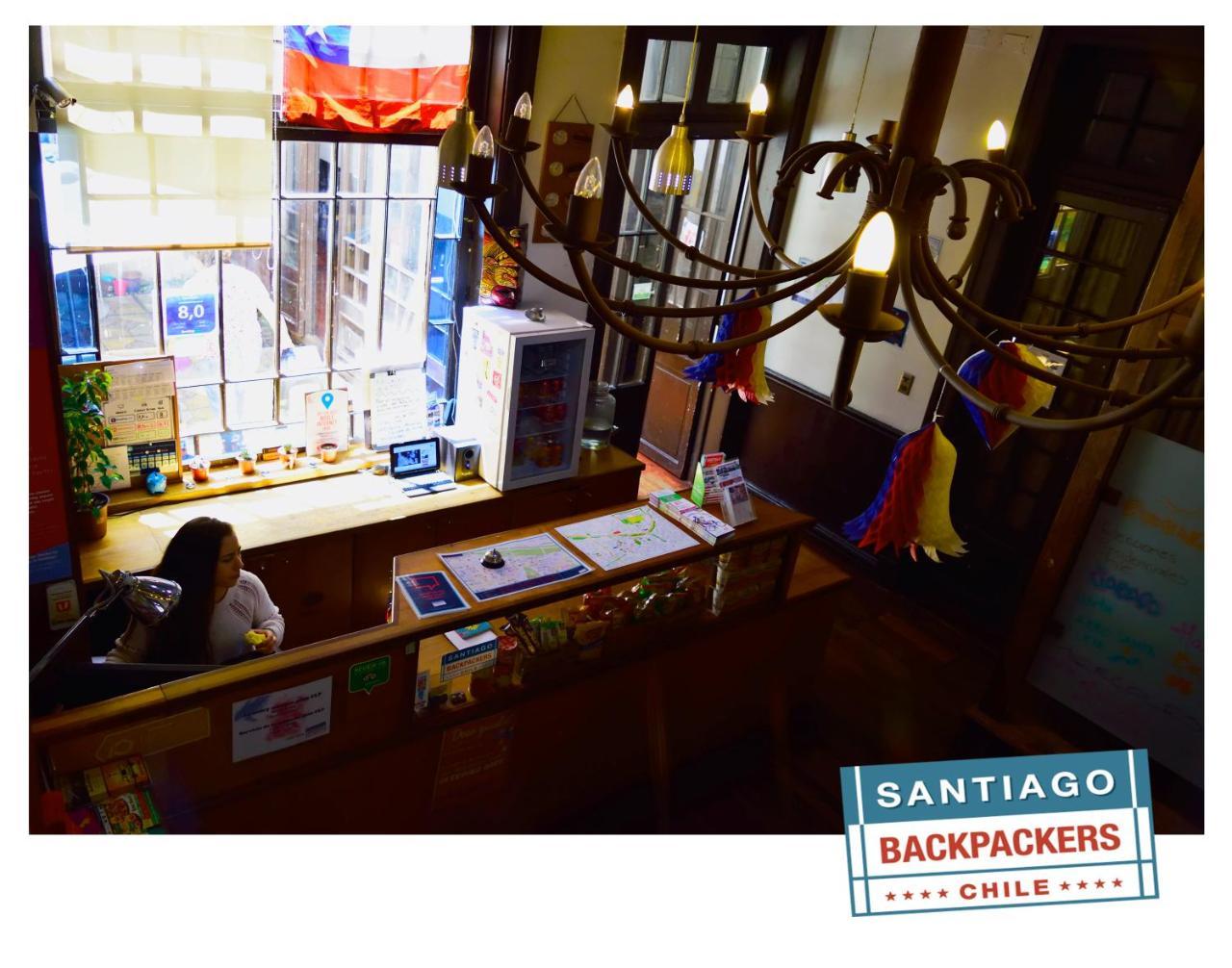 Хостел Santiago Backpackers Экстерьер фото